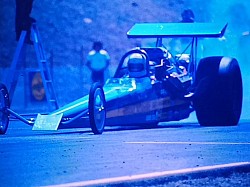 Funny car